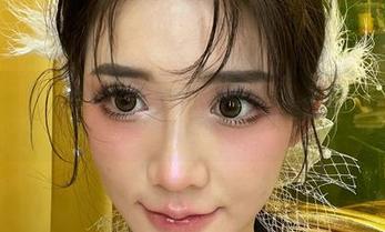 微密圈 - 黎允熙的图包更新，节日视角再添点搞怪色彩！